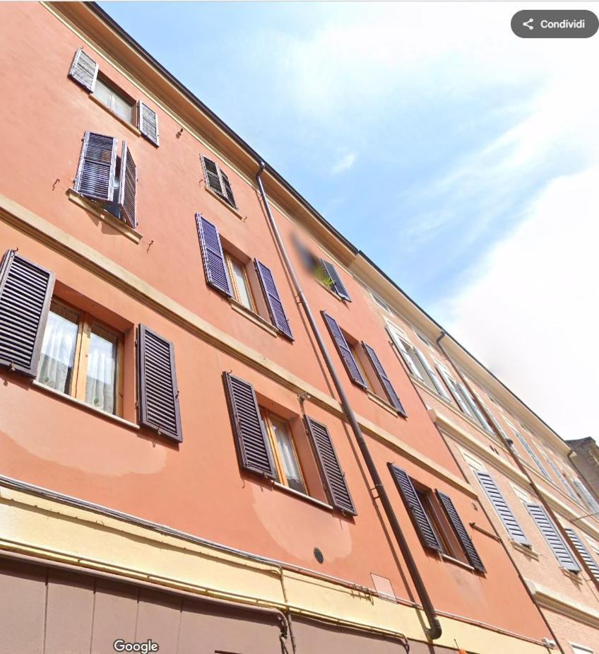 La Sosta-Appartamento A Pochi Passi Dalla Stazione Modena Bagian luar foto